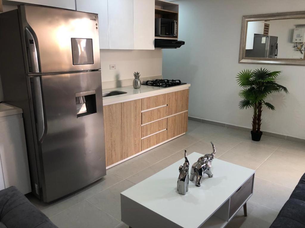 Apartamento Frente Al Malecon Guatapé Extérieur photo